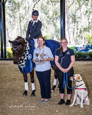 Christine Bates and Big Time, winners of the Supporting Assistance Dogs CCN1*L. © Stephen Mowbray