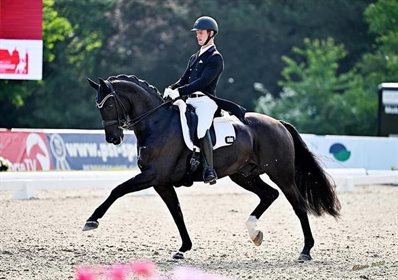 Elliot Patterson and Santiago. Image supplied by Emma Weel.