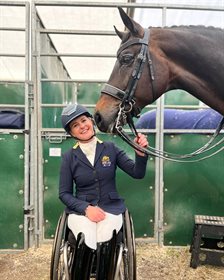 Emma Booth and Furst Deluxe. © Emma Booth Para Equestrian
