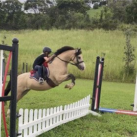 India Hemsworth popping her Welsh pony over a jump credit Chris Hemsworth Instagram