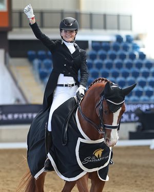 Kate Kyros riding Courtlands Cadman. &copy; Derek O'Leary