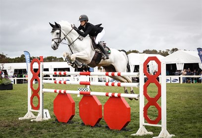 Katie Laurie and Casebrook Lomond - © EQ Life