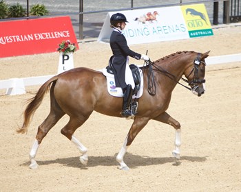 Mary Warren and Mindarah Park Ramirus in the Advanced - © Roger Fitzhardinge