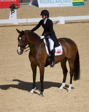 Tacita and Fiona Selby make their final halt in the Freestyle - © Roger Fitzhardinge