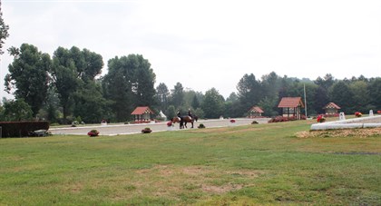 The stunning outdoor arenas.