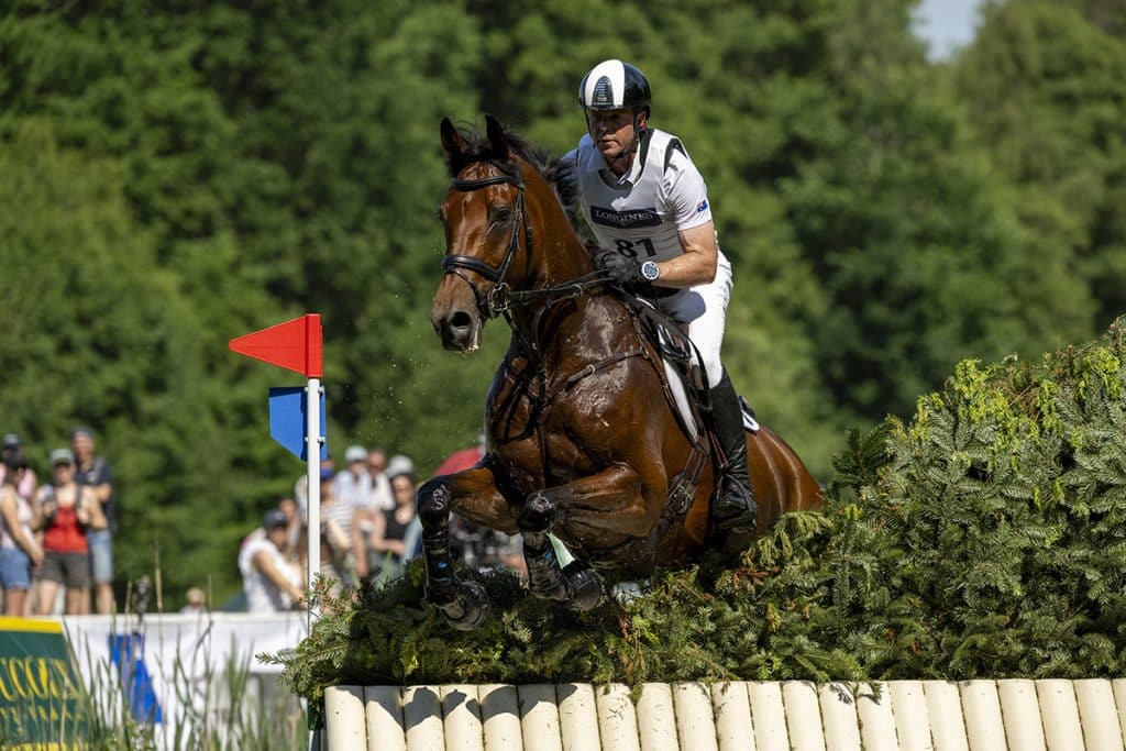Kevin MCNAB (AUS) & FARO IMP